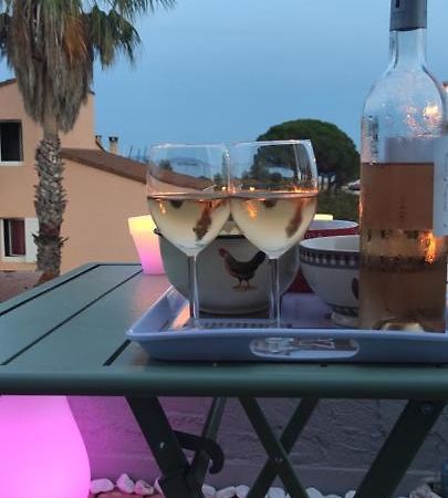 Suite Avec Tropezienne Vue Mer Hyères Exterior foto
