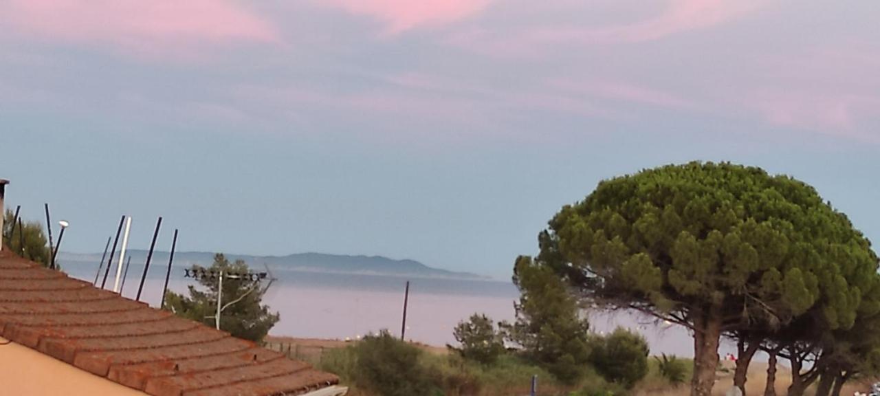 Suite Avec Tropezienne Vue Mer Hyères Exterior foto