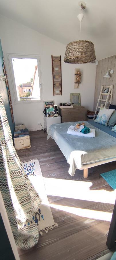 Suite Avec Tropezienne Vue Mer Hyères Exterior foto